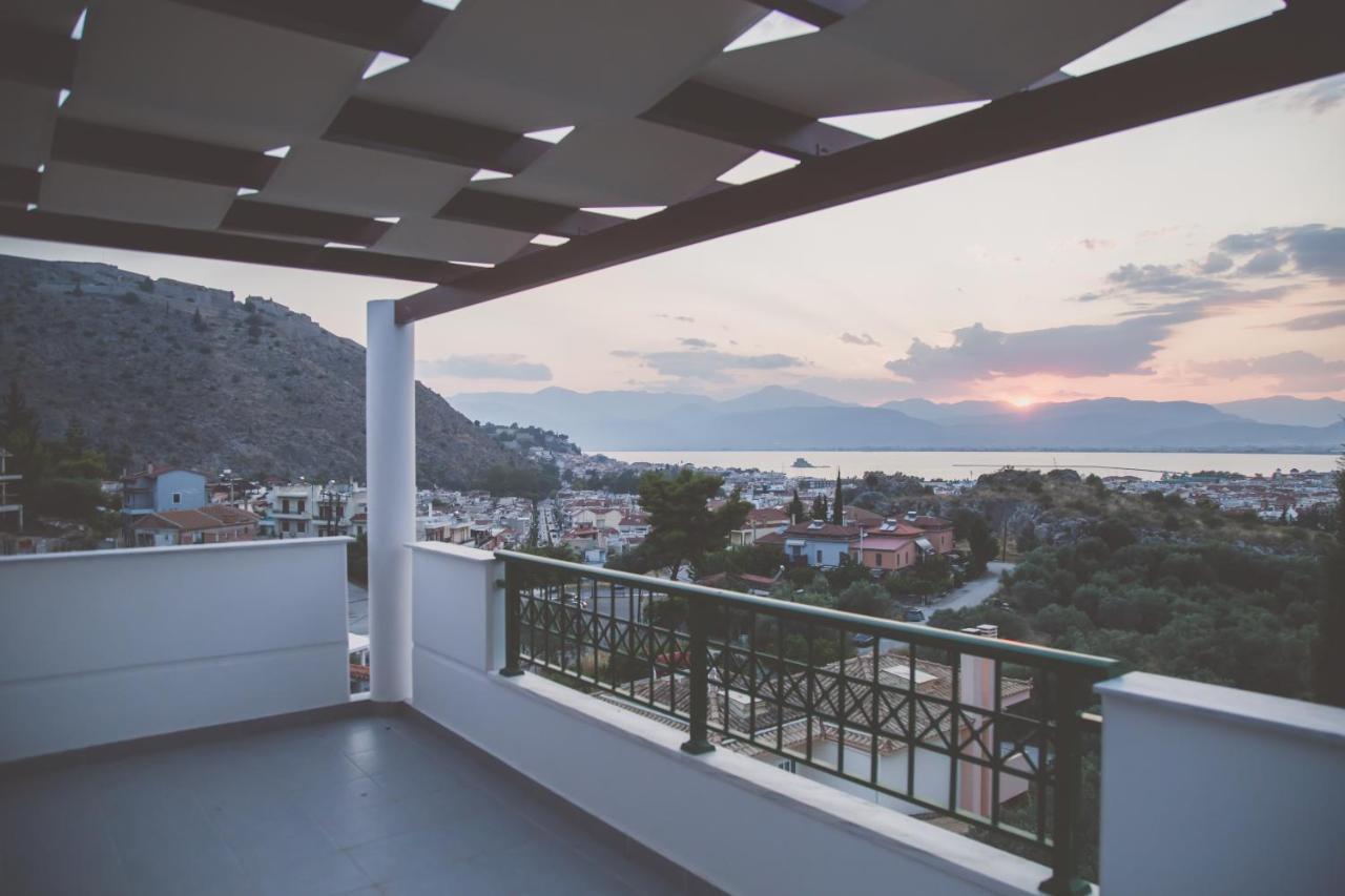 Chrysothemis - Panoramic Sea View